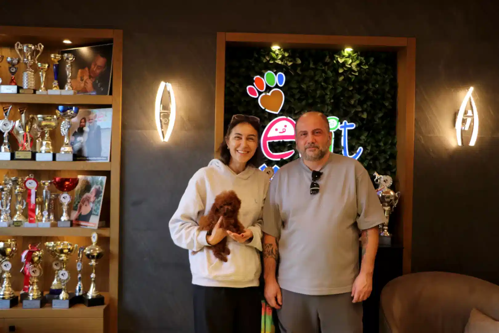 Berrin Hanım ve ailesi Teacup Poodle yavrularına kavuştular