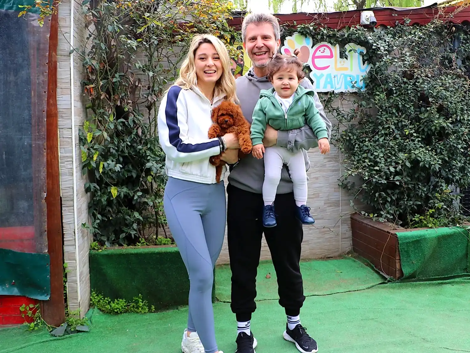 Gökçe ailesi Fenomen dostumuz Alex'in yavrusuna kavuştular