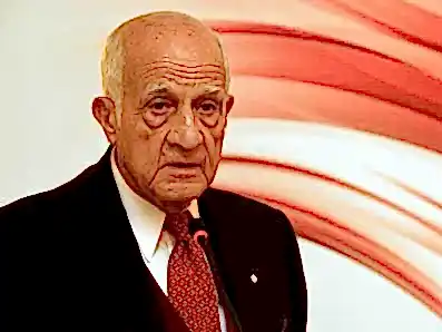 İş adamı İnan Kıraç'ın Pomeranian yavruları