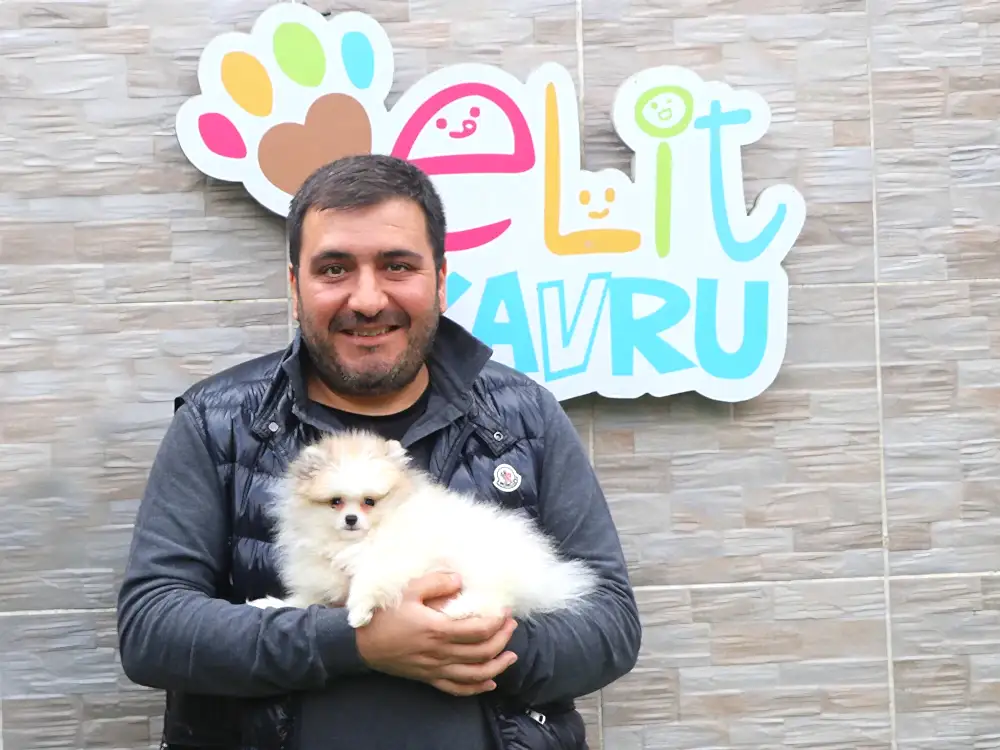 Mersin'den Duygu Bey, Panda'nın yavrusuna kavuştu