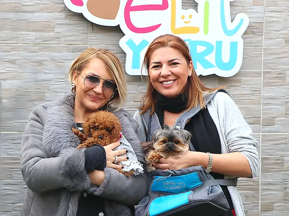 Özlem ve Berrin Hanım, çiftliğimizi ziyaret ettiler
