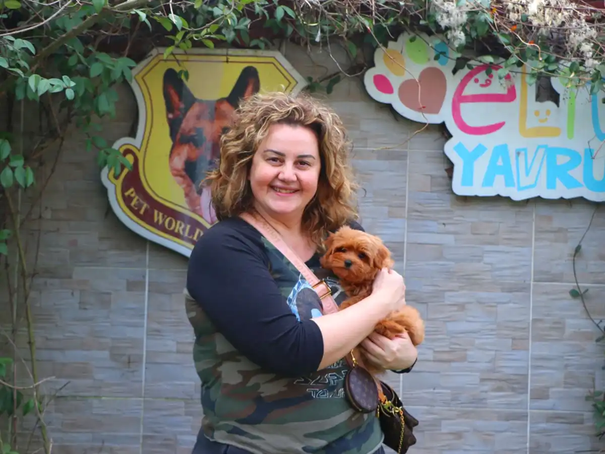 Pınar Hanım Balkızına kavuştu