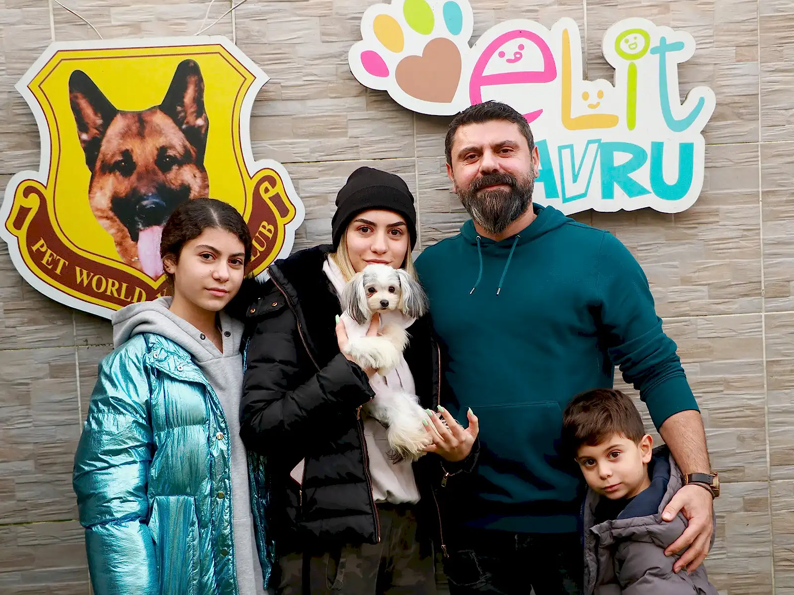 Şahin ailesi Teacup morkie yavrularına kavuştu