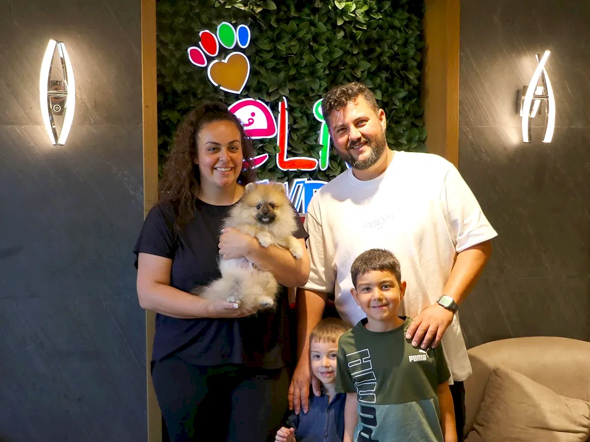 Almanya'dan Tarık Bey ve ailesi Pomeranian yavrularına kavuştular