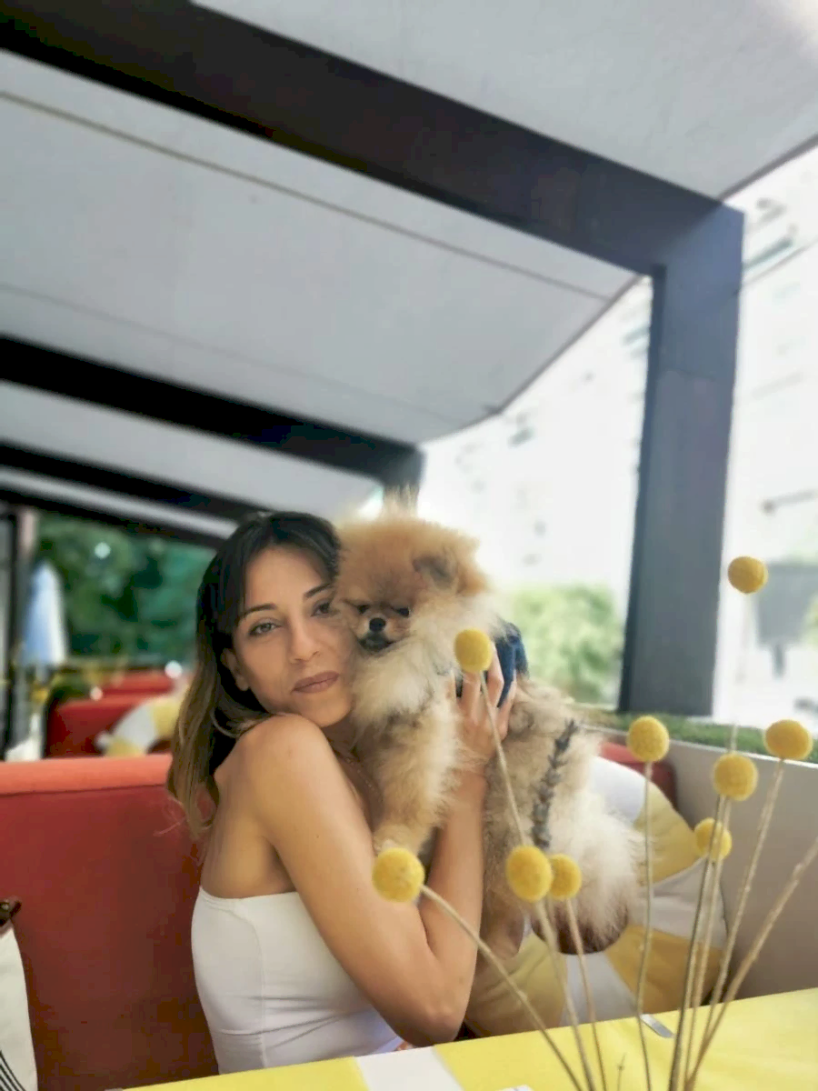 Ukrayna'da yaşayan Özge hanım Pomeranian dostu Leo'ya kavuştu